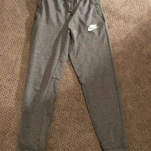 Sz large Nike joggers